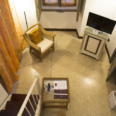 Relais Corte Palmieri & Il Chiostro - Residenza D'Epoca Gallipoli Luaran gambar