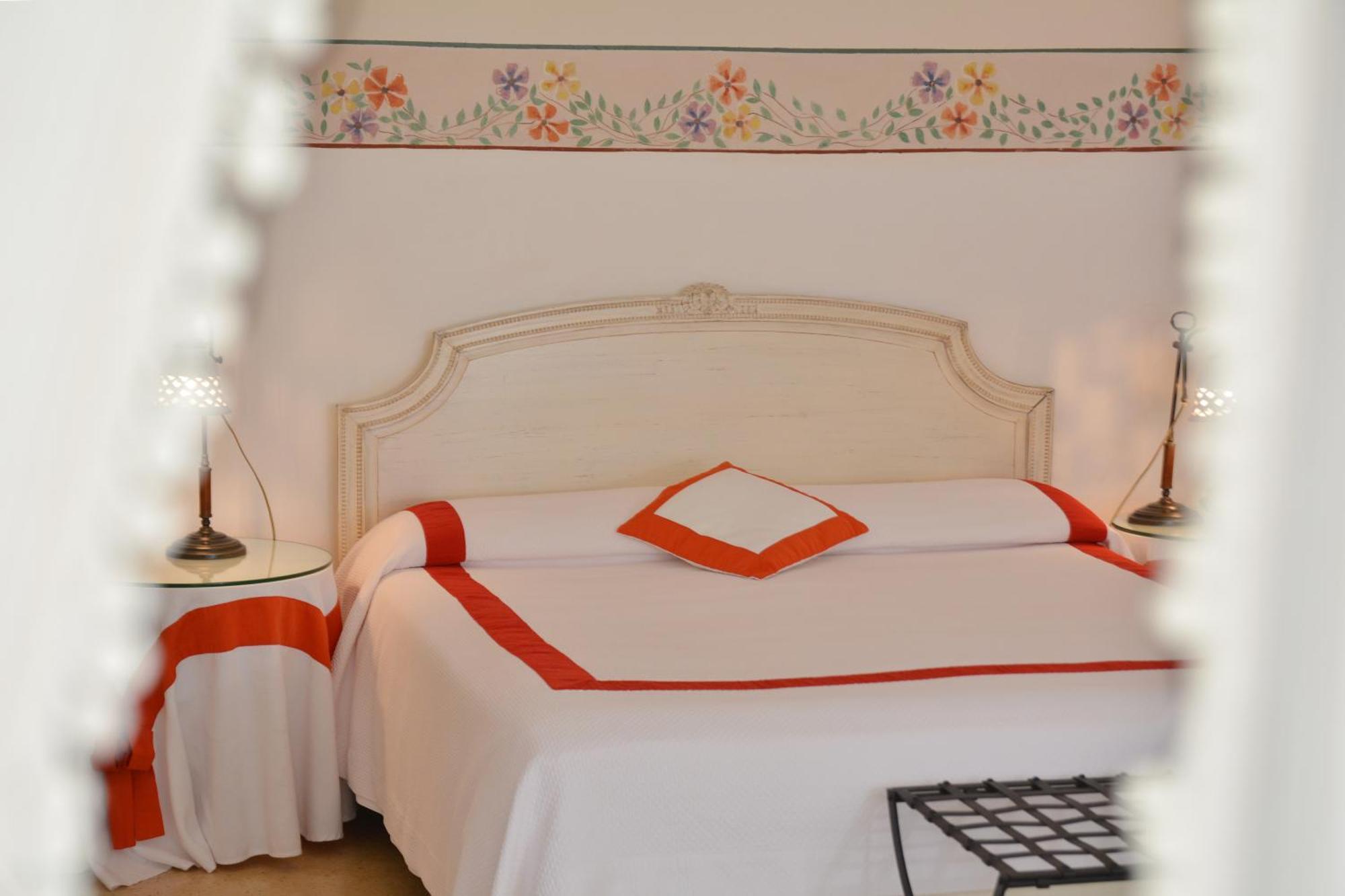 Relais Corte Palmieri & Il Chiostro - Residenza D'Epoca Gallipoli Luaran gambar